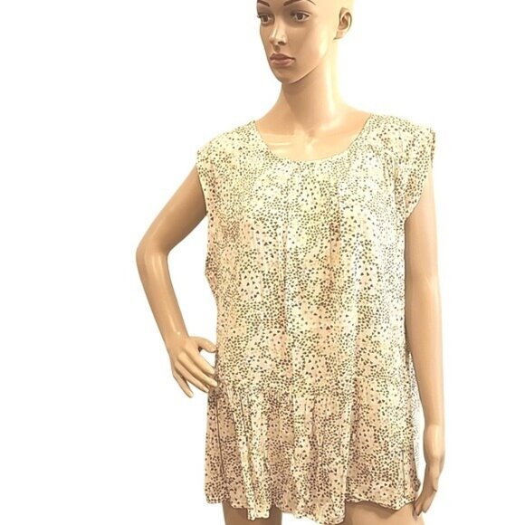 Caslon Tops - Caslon Flowy Neutral Boho Coastal Feminine Cap-Sleeve Pleated Top Plus Sz. 2X
